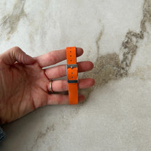 Charger l'image dans la galerie, Bracelet pour montre 26mm orange Chikiboom