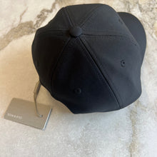Charger l'image dans la galerie, Casquette Henia Soia & Kyo
