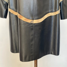 Charger l'image dans la galerie, Manteau cuir Lavoie Morin cuir et fourrures