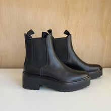 Charger l'image dans la galerie, Bottes en cuir Reggie Loeffler Randall