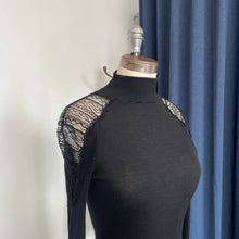 Charger l'image dans la galerie, Chandail col roulé en laine et soie Oscalito