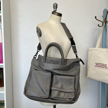 Charger l'image dans la galerie, Grand sac gris Matt & Nat