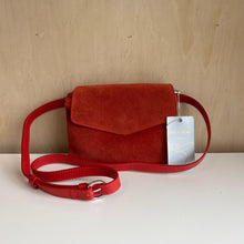 Charger l'image dans la galerie, Sac à main en cuir Mela D'Oro Italy