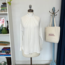 Charger l'image dans la galerie, Blouse à col Carla G