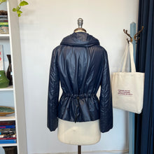 Charger l'image dans la galerie, Manteau mi-saison Akris punto