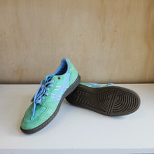 Charger l'image dans la galerie, Chaussures Skyhand Asics
