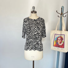 Charger l'image dans la galerie, Chandail zebré Bimba y Lola