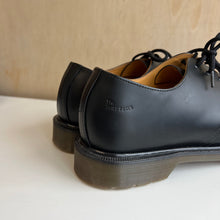 Charger l'image dans la galerie, Chaussures Dr Martens 1461 Plain Welt SMOOTH