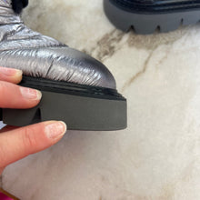 Charger l'image dans la galerie, Bottes matelassée Elena Lachi