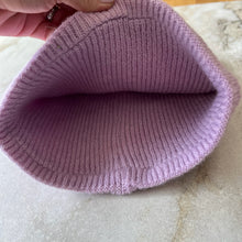 Charger l'image dans la galerie, Tuque mi-saison tricot lilas Deux par Deux