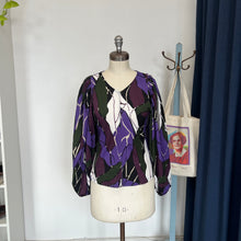 Charger l'image dans la galerie, Blouse Soaked