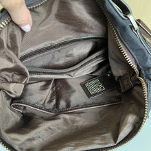 Charger l'image dans la galerie, Sac bandoulière Matt & Nat - Les Mal-Aimés ❤️🩹