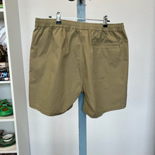 Charger l'image dans la galerie, Short Bodden vert kaki Vallier