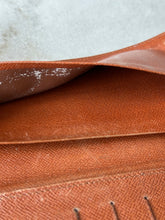Charger l'image dans la galerie, Portefeuille vintage toile Monogram Louis Vuitton