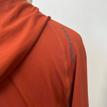 Charger l'image dans la galerie, Chandail à capuchon Alpenglow Black Diamond - Les Surcyclés 🪡