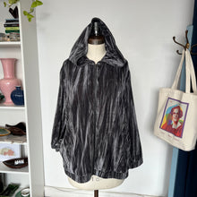 Charger l'image dans la galerie, Veste à capuchon en jersey de velours Persona par Marina Rinaldi
