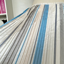 Charger l'image dans la galerie, Jupe en soie Jil Sander Navy