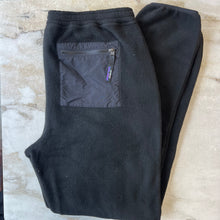Charger l'image dans la galerie, Pantalon homme Patagonia Synchilla
