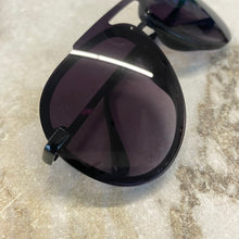 Charger l'image dans la galerie, Lunettes de soleil Vince Camuto