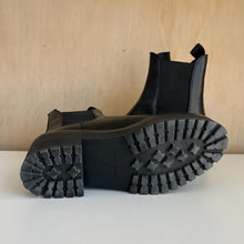 Charger l'image dans la galerie, Bottes en cuir Reggie Loeffler Randall