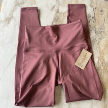 Charger l'image dans la galerie, Legging Divine Déesse Rose Buddha