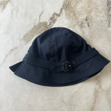 Charger l'image dans la galerie, Chapeau vintage Aquascutum