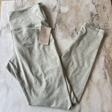 Charger l'image dans la galerie, Legging Buttery Soft bff celery Rose Buddha