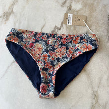 Charger l'image dans la galerie, Bas de bikini réversible Rose Buddha