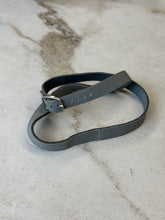 Charger l'image dans la galerie, Bracelet long pour montre 26mm cuir gris Chikiboom