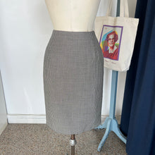 Charger l'image dans la galerie, Jupe en laine pied de poule Akris