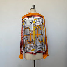 Charger l'image dans la galerie, Blouse en soie Herzen's Angelegenheit par Gina Schumacher