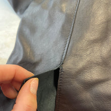 Charger l'image dans la galerie, Pantalon en cuir Danier