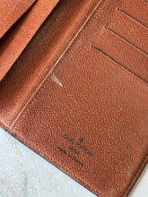Charger l'image dans la galerie, Portefeuille vintage toile Monogram Louis Vuitton