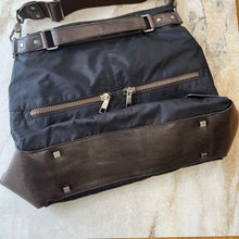 Charger l'image dans la galerie, Sac bandoulière Matt & Nat - Les Mal-Aimés ❤️🩹