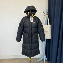 Charger l'image dans la galerie, Manteau long en duvet Fjall Raven Parka Expedition