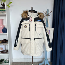 Charger l'image dans la galerie, Manteau Canadiana 3-1 parka