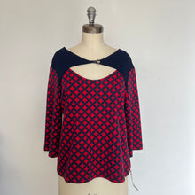 Charger l'image dans la galerie, Chandail à motifs Voyou