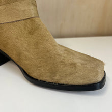 Charger l'image dans la galerie, Bottes à talons Intentionally