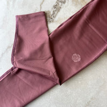 Charger l'image dans la galerie, Legging Divine Déesse Rose Buddha