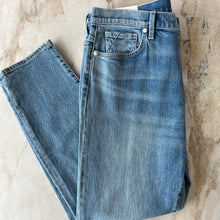 Charger l'image dans la galerie, Jean taille haute jambe droite Peggi 7 For All ManKind