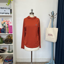 Charger l'image dans la galerie, Chandail à capuchon Alpenglow Black Diamond - Les Surcyclés 🪡