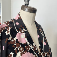 Charger l'image dans la galerie, Chemise en soie à fleurs rose et brune Laura Urbinati