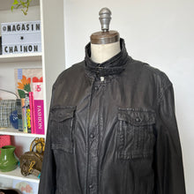 Charger l'image dans la galerie, Manteau en cuir Armani Collezioni