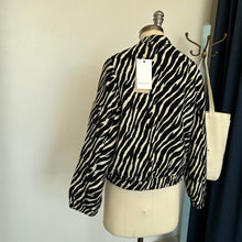 Charger l'image dans la galerie, Veste bomber jacket zébré Rino & Pelle