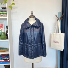 Charger l'image dans la galerie, Manteau mi-saison Akris punto