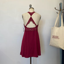 Charger l'image dans la galerie, Nuisette rouge vin Fleur’t