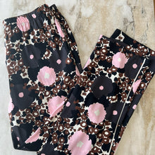 Charger l'image dans la galerie, Pantalon en soie à fleurs rose et brune Laura Urbinati