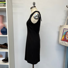 Charger l'image dans la galerie, Robe coupe ajustée Part Two