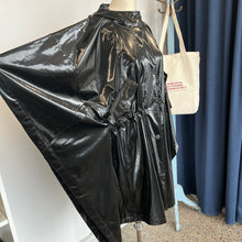 Charger l'image dans la galerie, Manteau de pluie poncho Bimba y Lola