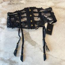 Charger l'image dans la galerie, Porte-Jarette Queen of Shadow Aubade